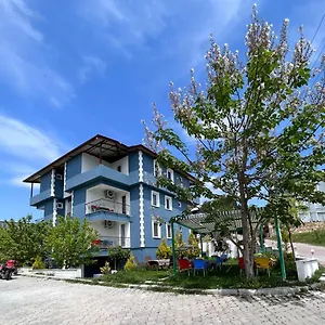 Aparthotel Paradise House